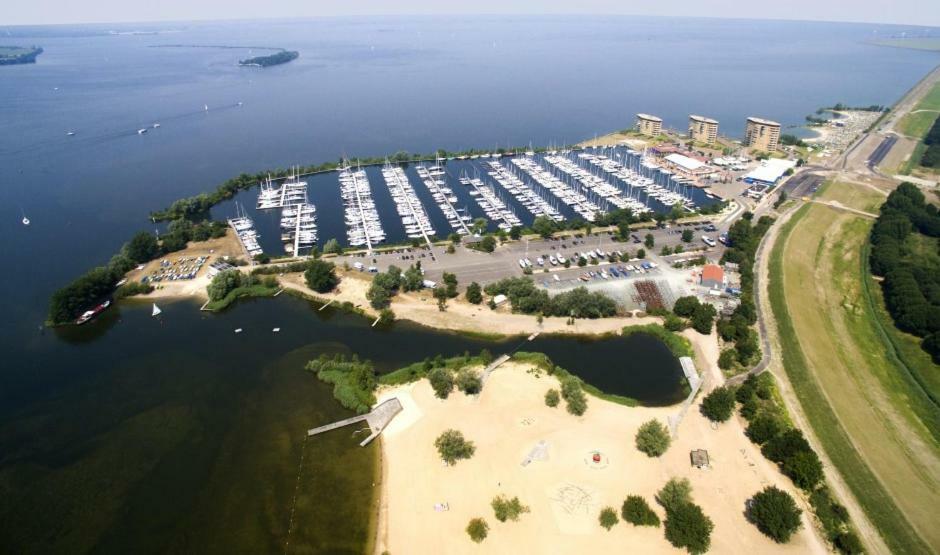 Marinaparcs Алмере Экстерьер фото